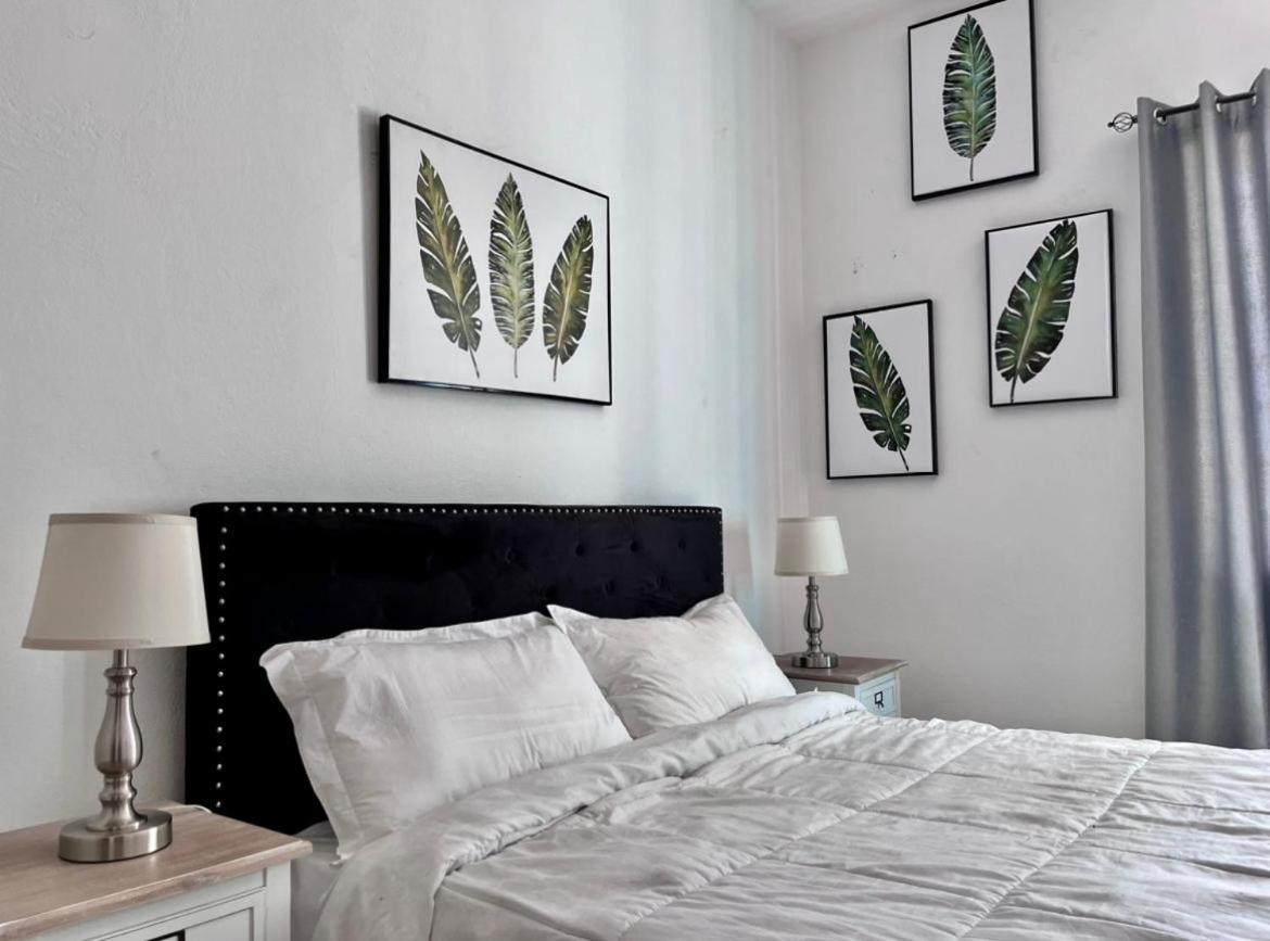 Beresford Boutique Hotel Кингстън Екстериор снимка