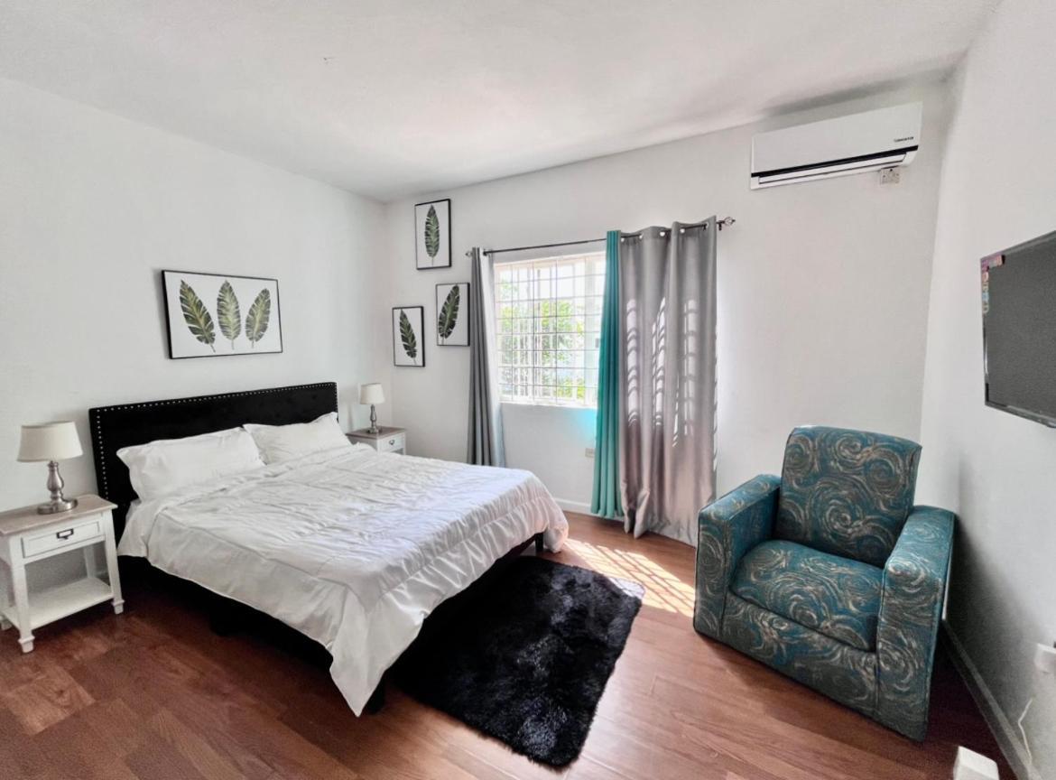 Beresford Boutique Hotel Кингстън Екстериор снимка